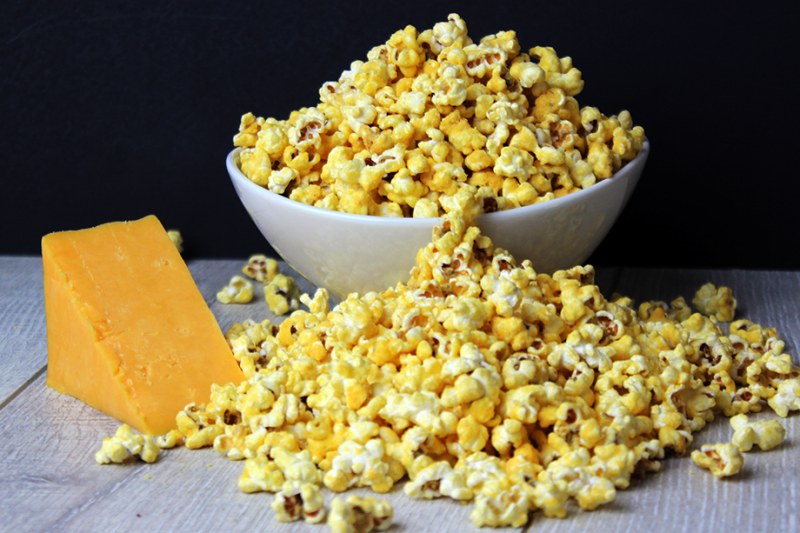 Popcorn & Nachos