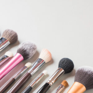 Makeup Brushes & Sponges