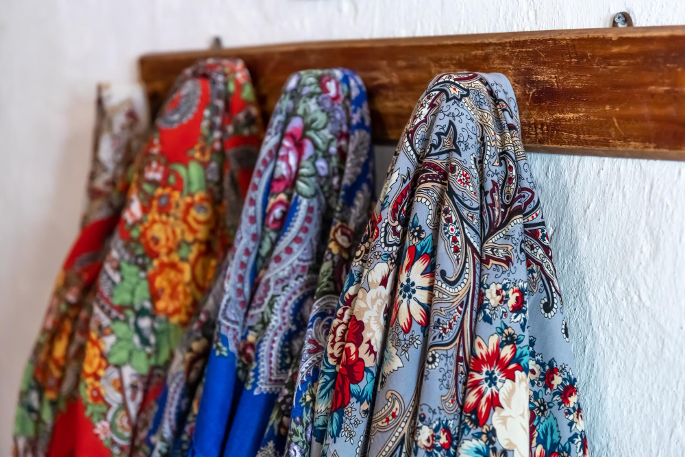 Shawls & Wraps