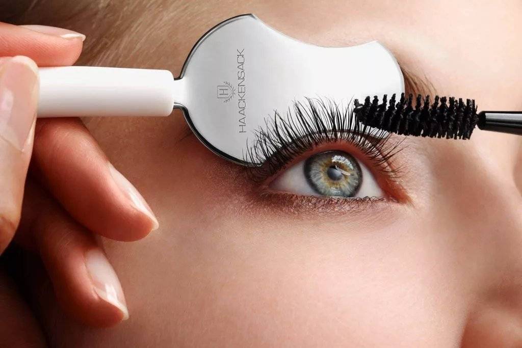 Natural Eyelashes & Accessories
