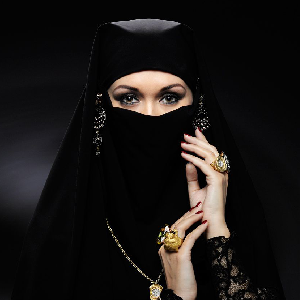 Arabic Women's Clothes & Shoes