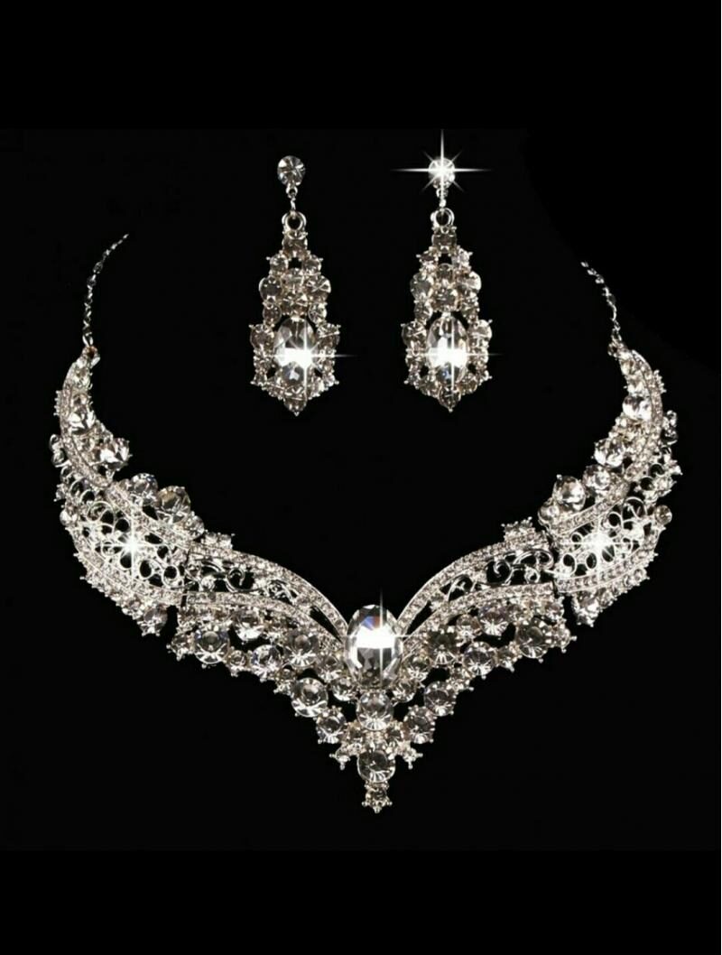 Luxury Women's Jewelry