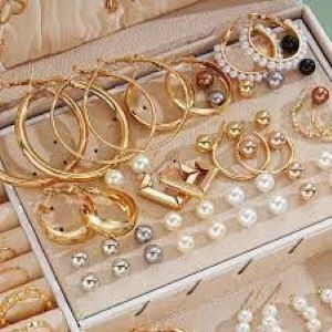 Women's Accessories & Jewelry