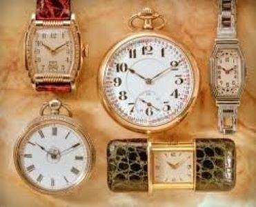 Clocks & Watches