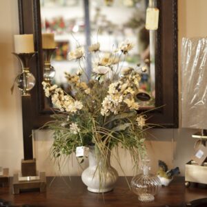 Decoration & Accessories