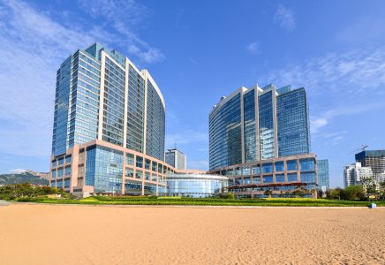 Buying Commercial Land